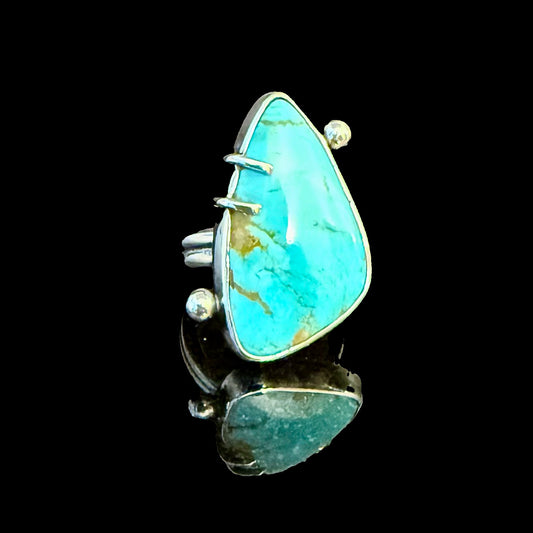 Contemporary Kingman Turquoise Ring